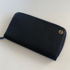 Gucci Zipper Wallet